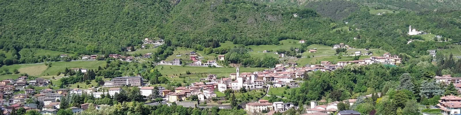 Veduta del paese di Sovere - Ph Michele Lotta